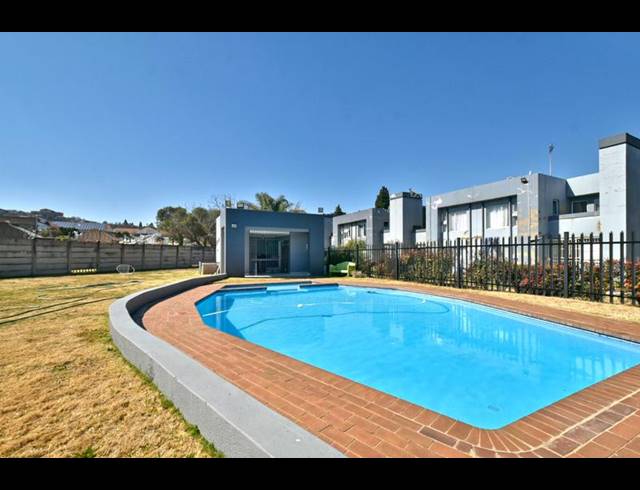 2 BEDROOM APARTMENT FOR SALE IN MULBARTON